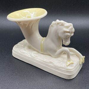 Belleek Pottery Ireland Seahorse Cornucopia Vase Yellow Accents 6th/3rd Green